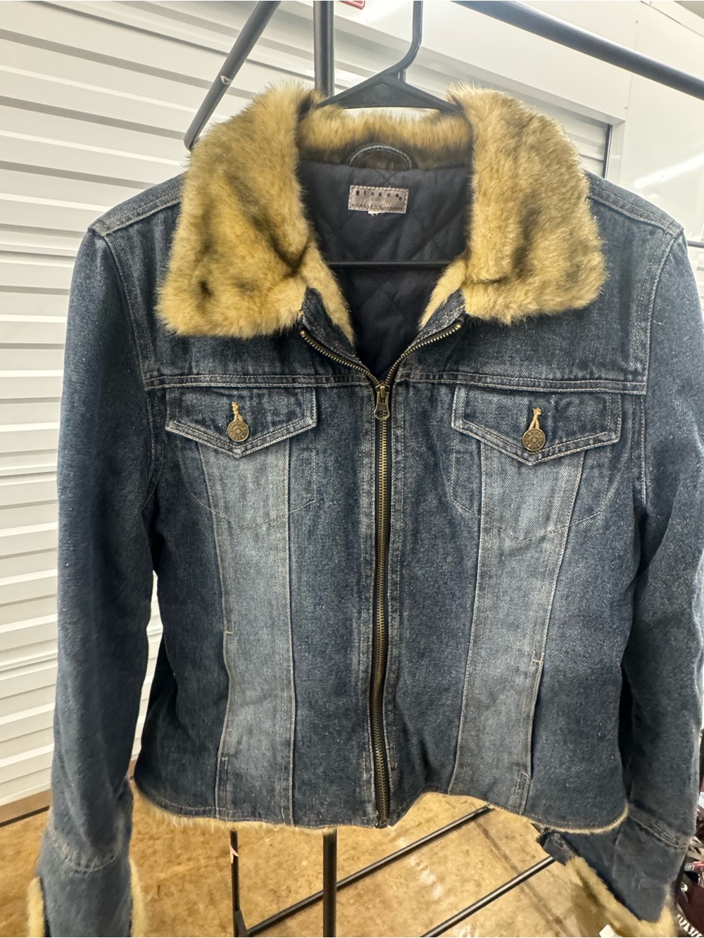 Vintage Women's Blue Denim Jacket with Faux Fur